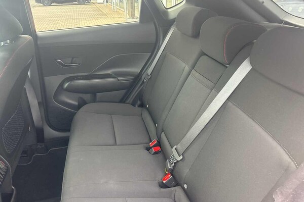 Used Hyundai KONA 2024 for sale - 76099368: Photo 11