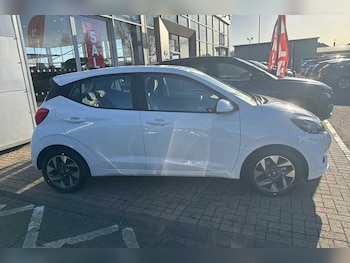 Used Hyundai i10 2025 for sale - 77049813: Photo