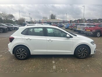 Used Volkswagen Polo 2022 for sale - 77315198: Photo