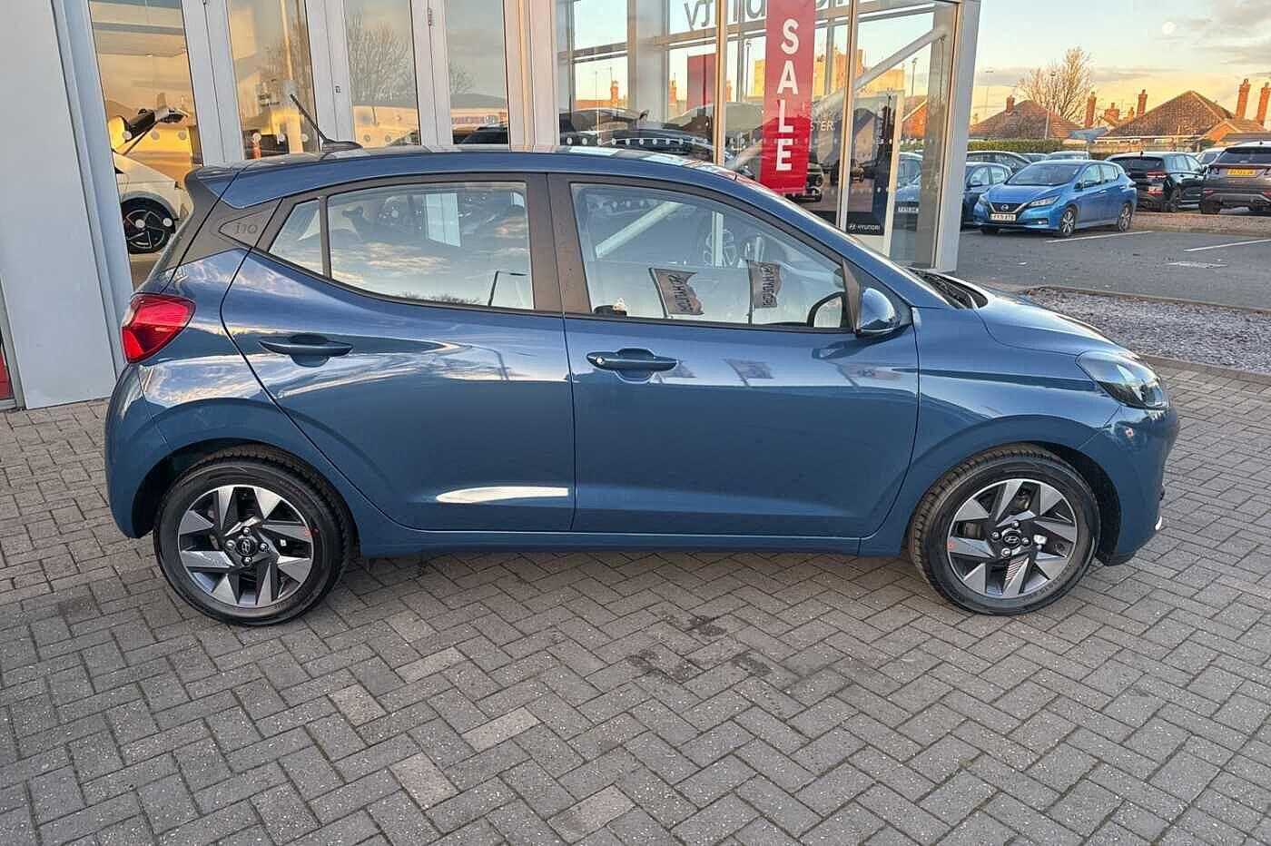 Used Hyundai i10 2025 for sale - 77097424: Photo 4