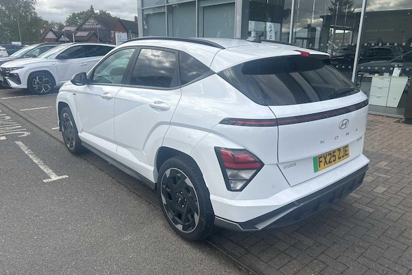 Used Hyundai KONA 2025 for sale - 76226403: Photo 3