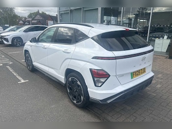 Used Hyundai KONA 2025 for sale - 76226403: Photo 3