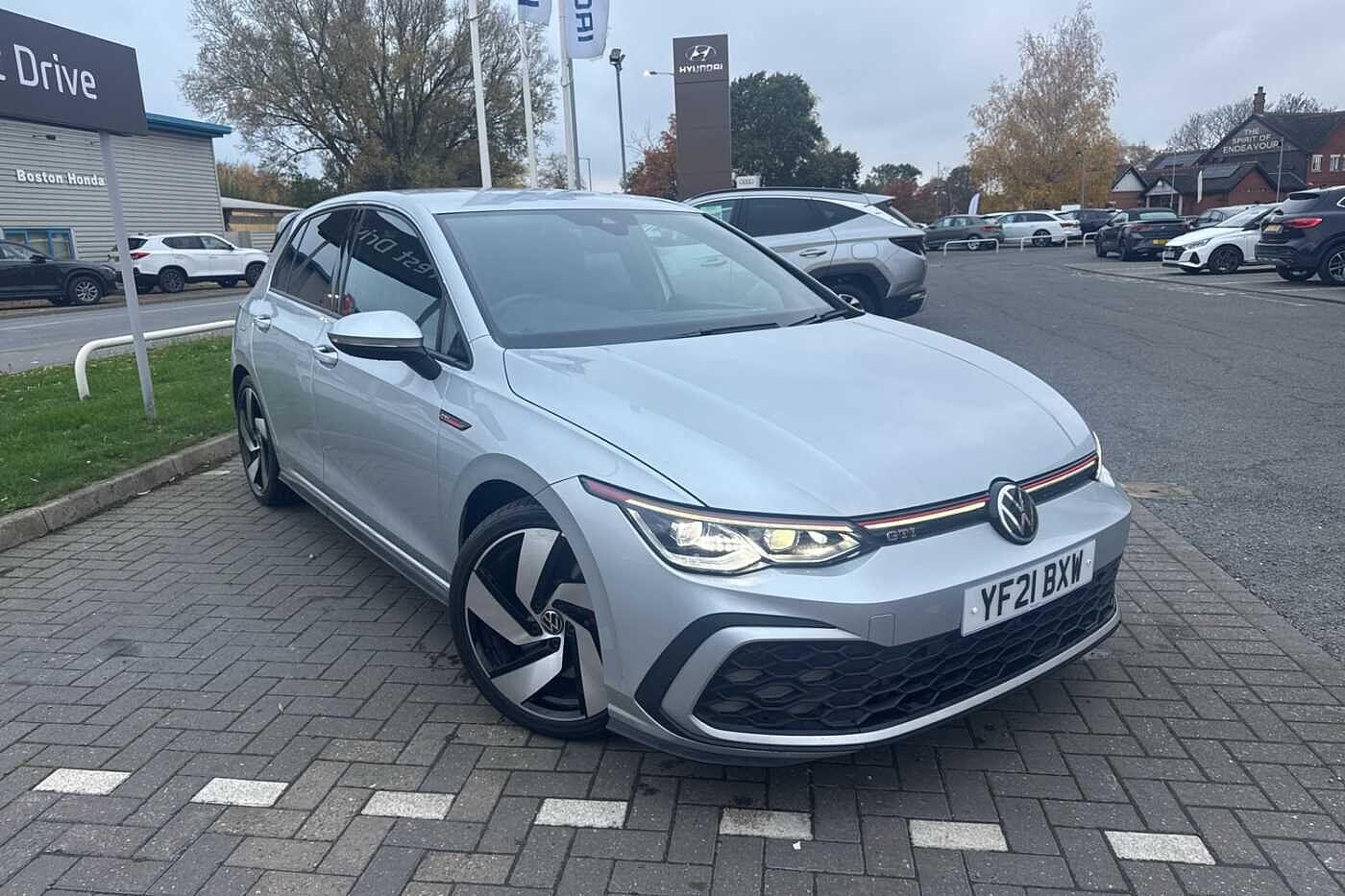 Used Volkswagen Golf 2021 for sale - 76512815: Photo 1