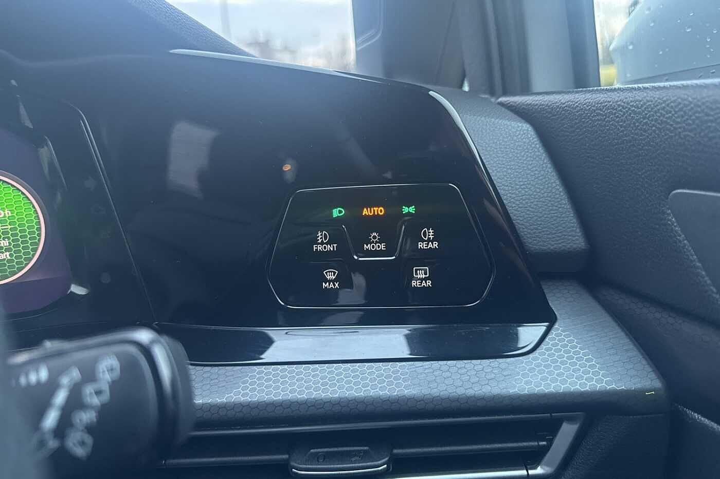 Used Volkswagen Golf 2021 for sale - 76512815: Photo 23