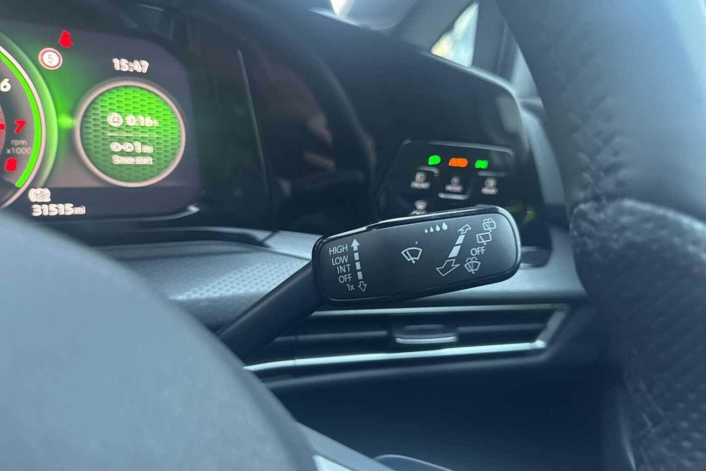 Used Volkswagen Golf 2021 for sale - 76512815: Photo 35