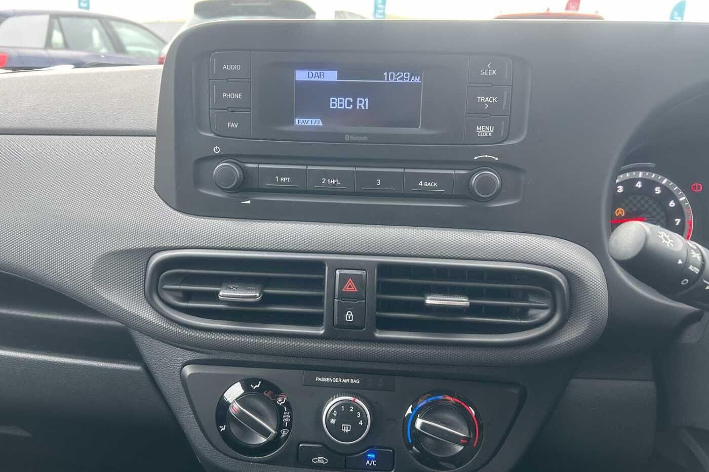 Used Hyundai i10 2022 for sale - 76935933: Photo 26