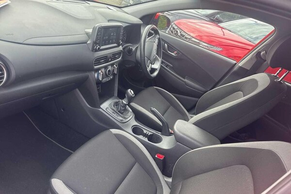 Used Hyundai KONA 2020 for sale - 76215284: Photo 2
