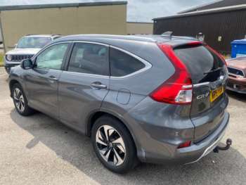 Used Honda CR-V 2015 for sale - 74841120: Photo