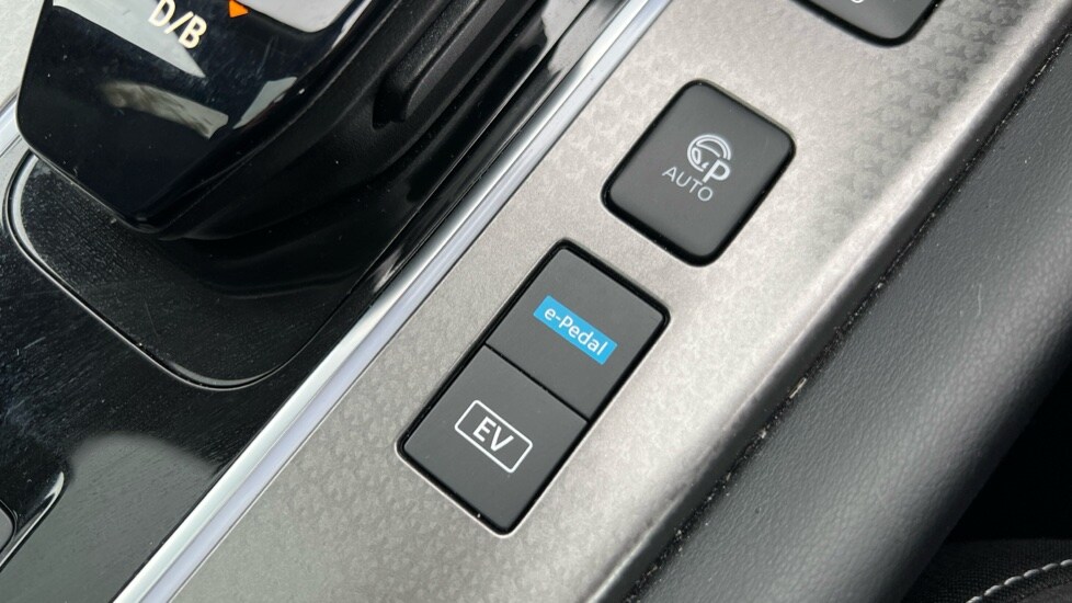 Used Nissan Qashqai 2024 for sale - 76366523: Photo 52