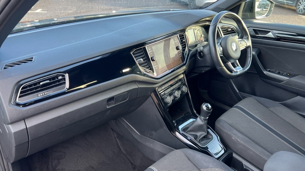 Used Volkswagen T-Roc 2021 for sale - 77010191: Photo 10