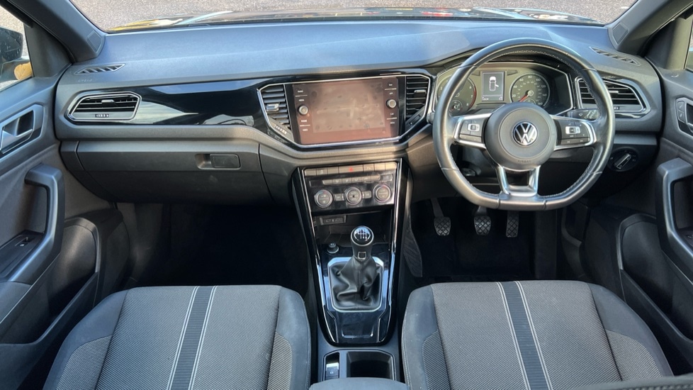 Used Volkswagen T-Roc 2021 for sale - 77010191: Photo 11