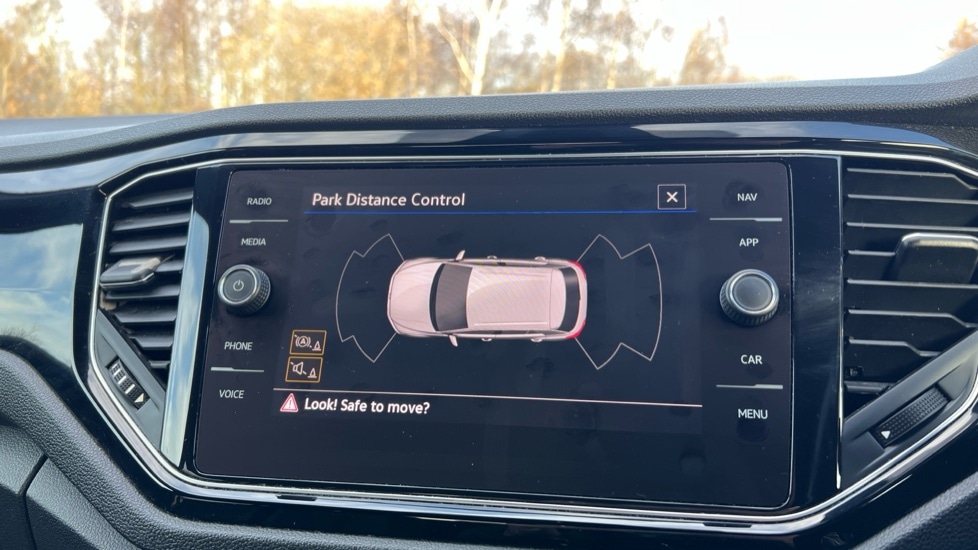 Used Volkswagen T-Roc 2021 for sale - 77010191: Photo 26