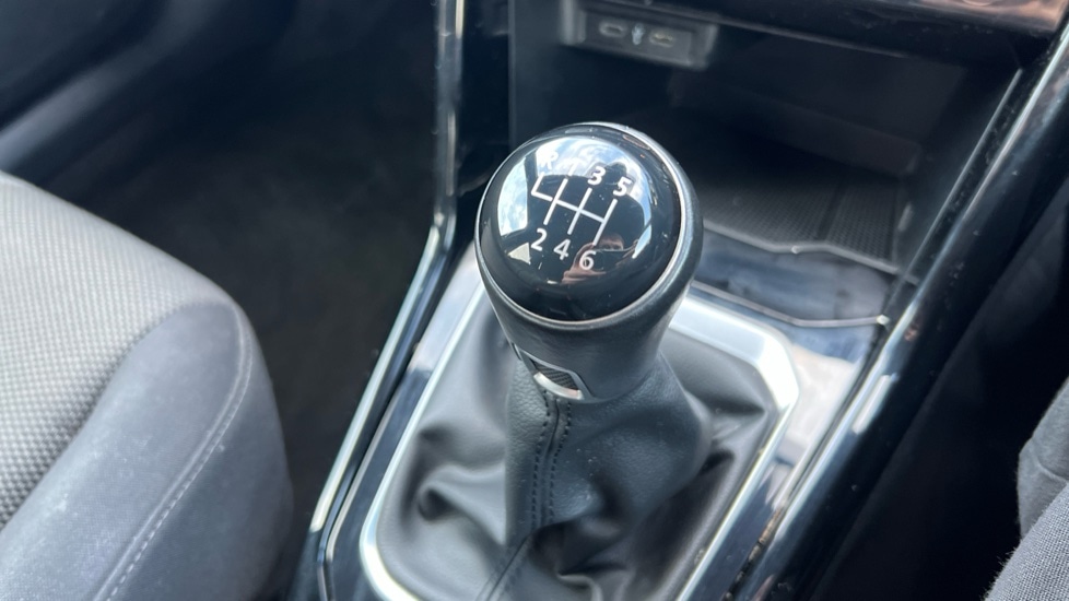 Used Volkswagen T-Roc 2021 for sale - 77010191: Photo 29