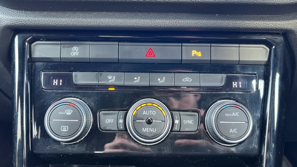 Used Volkswagen T-Roc 2021 for sale - 77010191: Photo 34