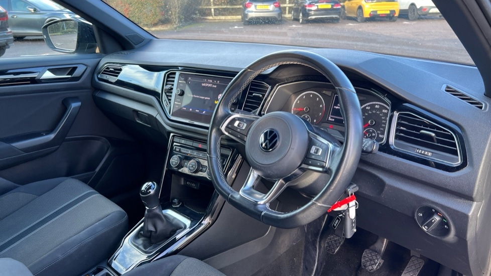 Used Volkswagen T-Roc 2021 for sale - 77010191: Photo 9