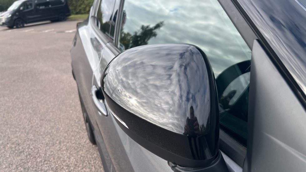 Used Nissan Juke 2023 for sale - 76563750: Photo 49