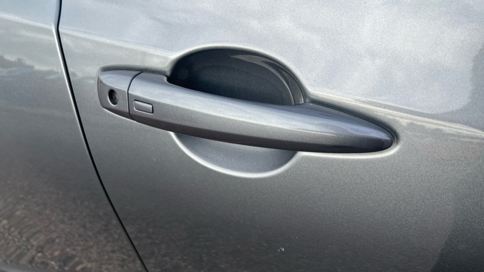 Used Nissan Juke 2023 for sale - 76563750: Photo 51