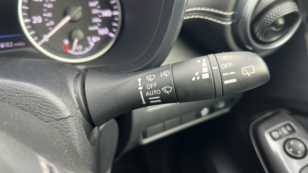 Used Nissan Juke 2023 for sale - 76312168: Photo 28