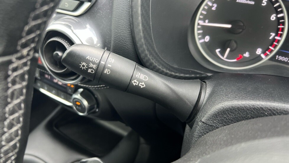 Used Nissan Juke 2023 for sale - 76312168: Photo 29