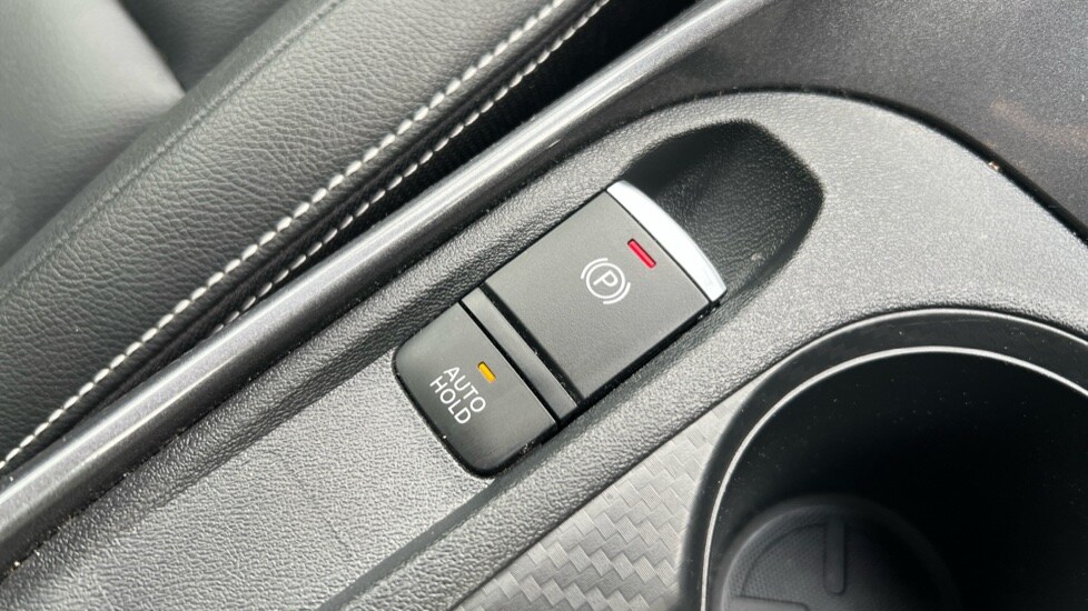 Used Nissan Juke 2023 for sale - 76312168: Photo 44