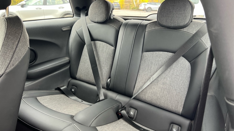 Used MINI Hatch 2021 for sale - 76312126: Photo 21