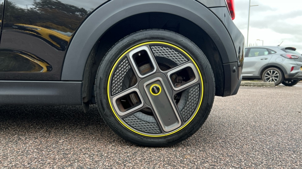 Used MINI Hatch 2021 for sale - 76312126: Photo 23