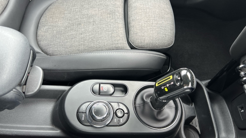 Used MINI Hatch 2021 for sale - 76312126: Photo 30