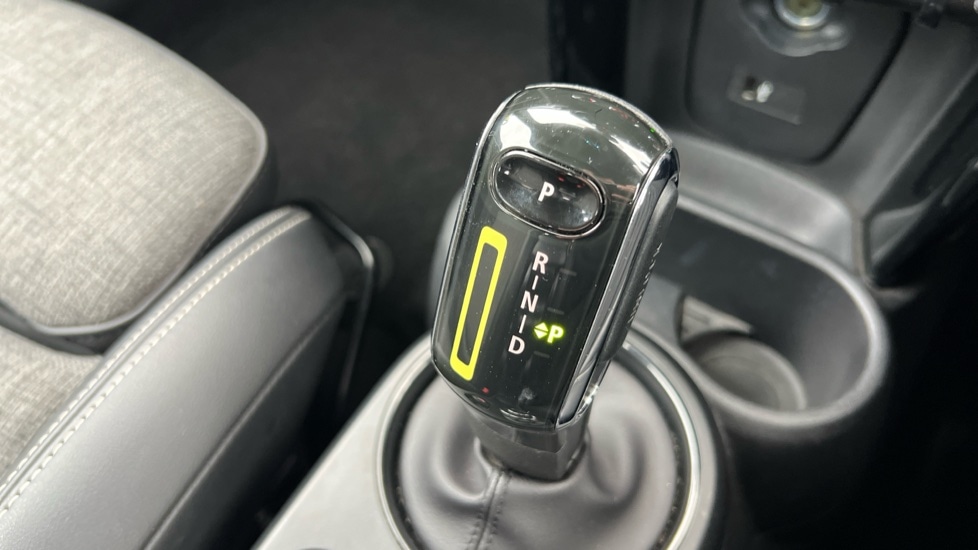 Used MINI Hatch 2021 for sale - 76312126: Photo 31