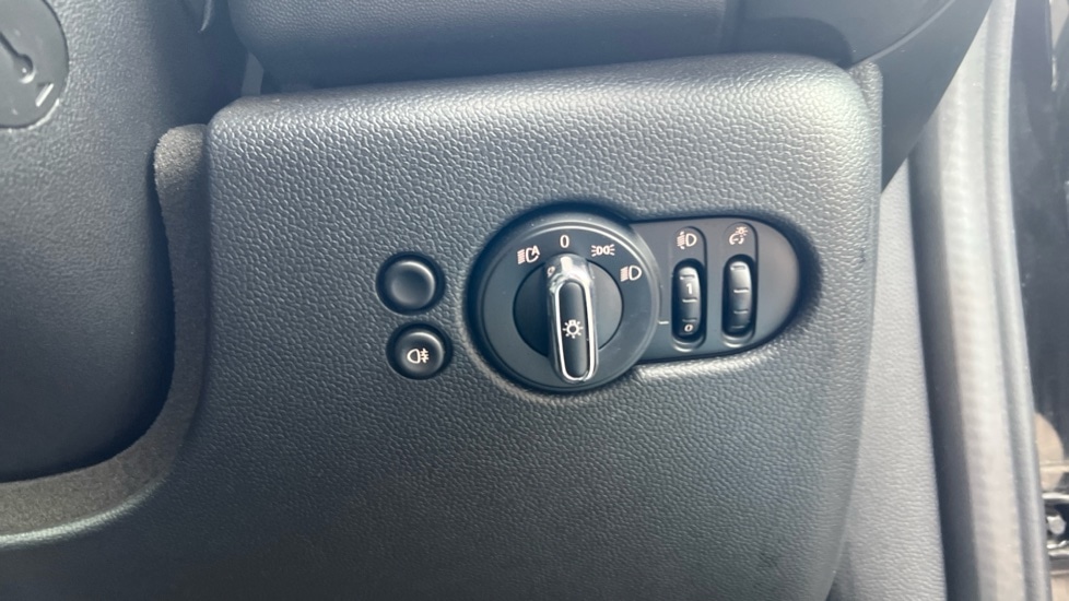 Used MINI Hatch 2021 for sale - 76312126: Photo 33