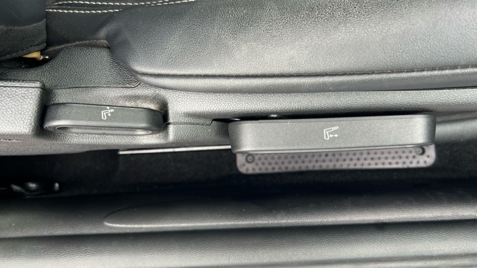 Used MINI Hatch 2021 for sale - 76312126: Photo 34