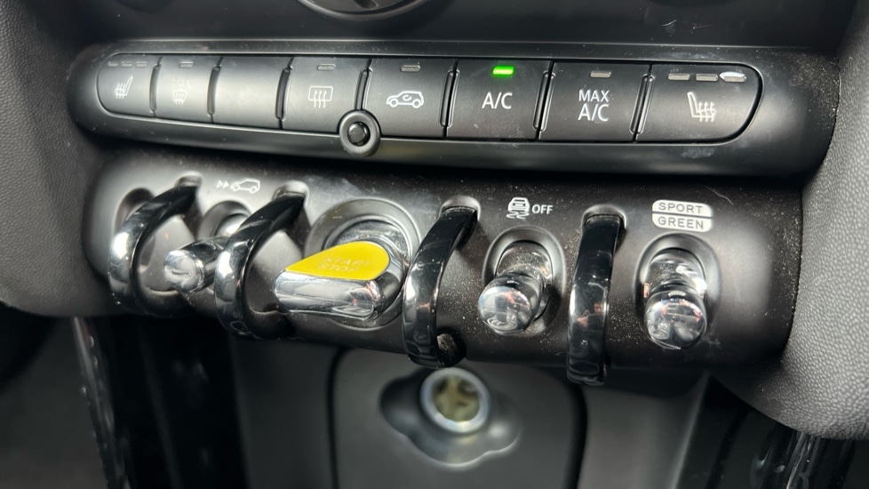 Used MINI Hatch 2021 for sale - 76312126: Photo 42