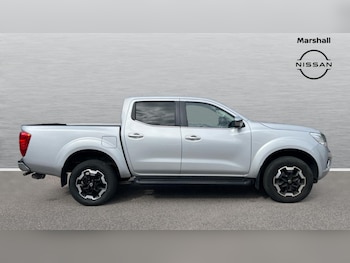 Used Nissan Navara 2021 for sale - 75735193: Photo