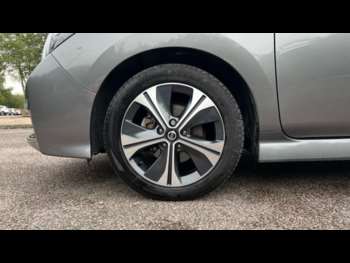 Used Nissan Leaf 2021 for sale - 75231014: Photo