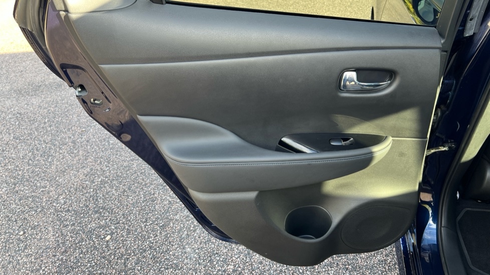 Used Nissan Leaf 2024 for sale - 76328228: Photo 20