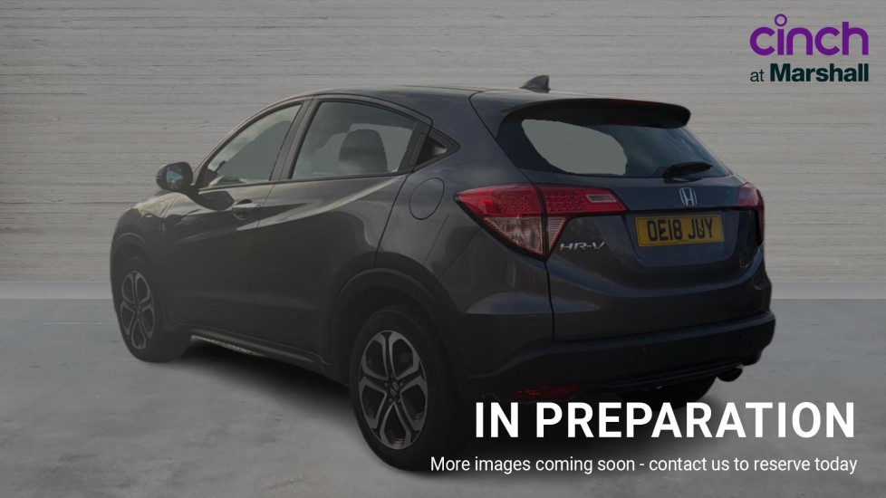 Used Honda HR-V 2018 for sale - 76888803: Photo 2