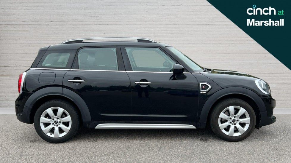 Used MINI Countryman 2017 for sale - 76021880: Photo 2