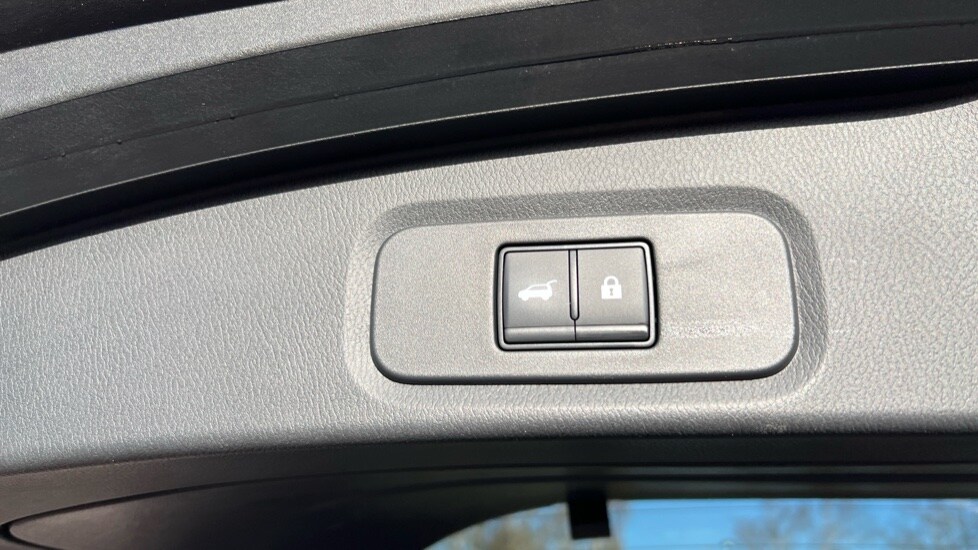 Used Nissan Qashqai 2024 for sale - 76507694: Photo 39