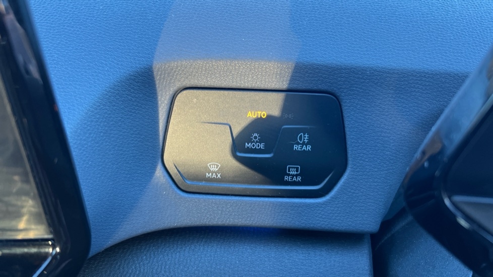 Used Volkswagen ID.3 2022 for sale - 76977935: Photo 33