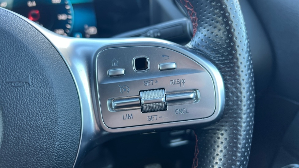 Used Mercedes-Benz GLA 2021 for sale - 75751357: Photo 22