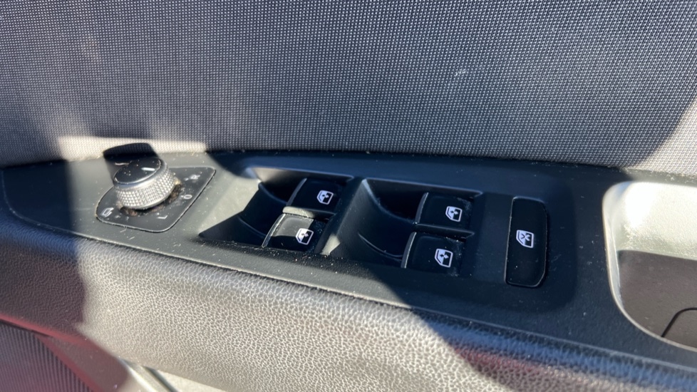 Used SEAT Leon 2018 for sale - 76635599: Photo 30