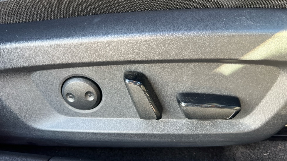 Used Nissan Qashqai 2024 for sale - 76493950: Photo 34