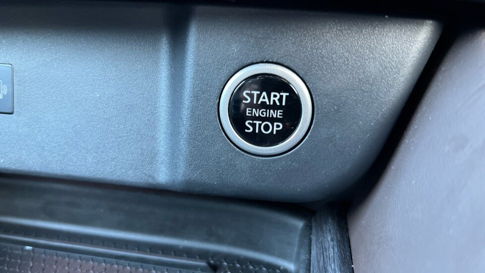 Used Nissan Qashqai 2024 for sale - 76493950: Photo 42