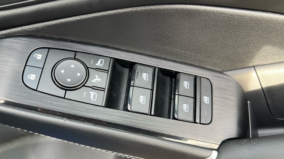 Used Nissan Qashqai 2023 for sale - 76415072: Photo 32