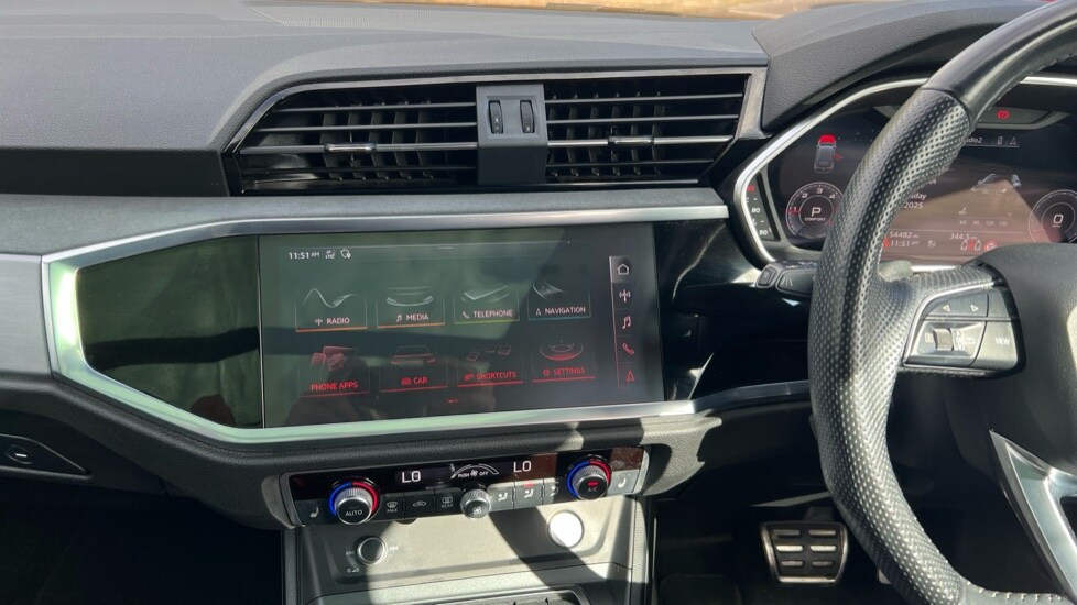 Used Audi Q3 2020 for sale - 76033687: Photo 12