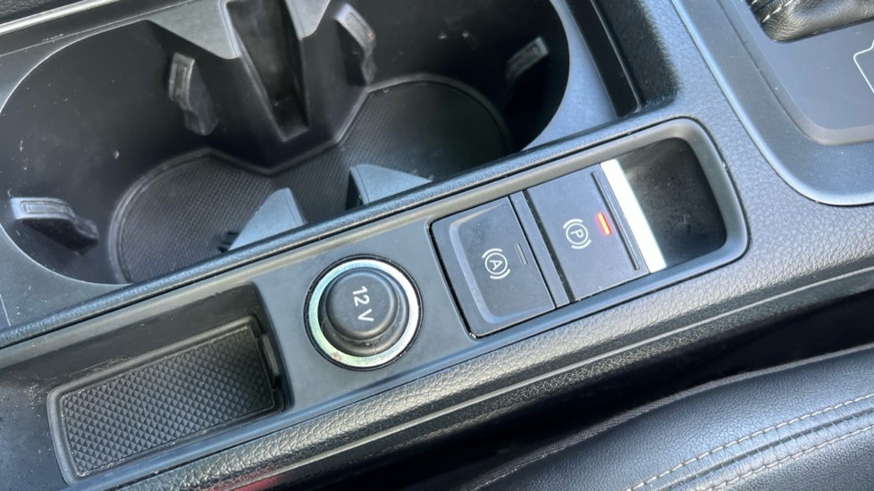 Used Audi Q3 2020 for sale - 76033687: Photo 42