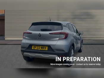Used Renault Captur 2022 for sale - 75675287: Photo