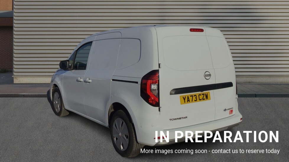 Used Nissan Other 2023 for sale - 76709549: Photo 2