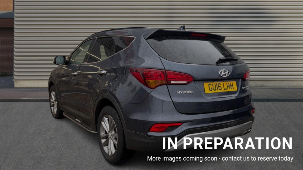 Used Hyundai Santa Fe 2016 for sale - 76948446: Photo 2