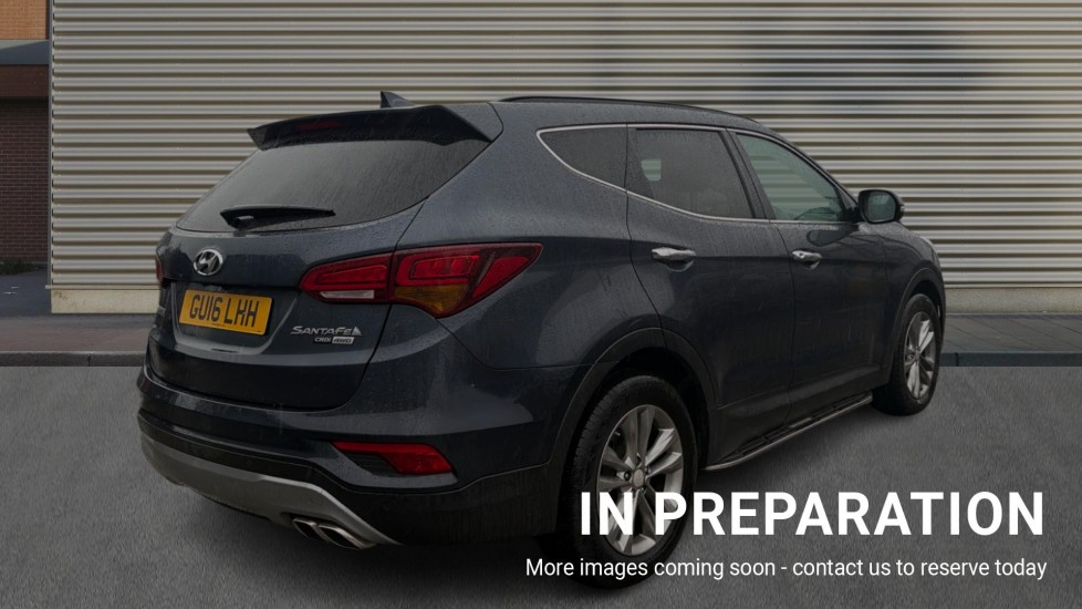 Used Hyundai Santa Fe 2016 for sale - 76948446: Photo 4