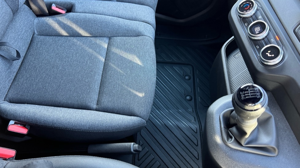 Used Nissan Interstar 2025 for sale - 76615093: Photo 30